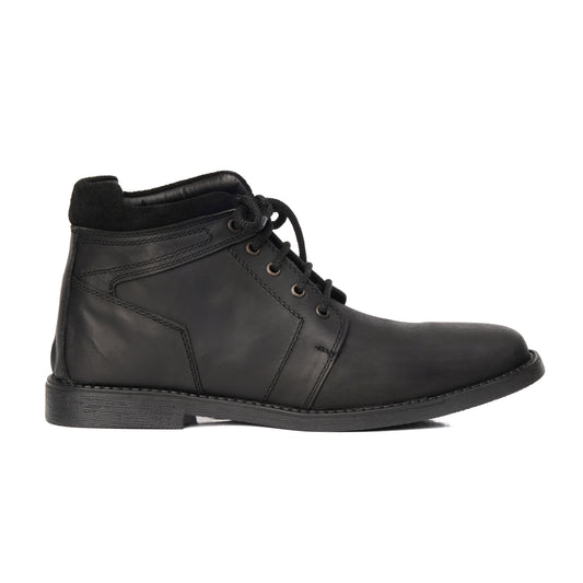 BT-03 Black Ankle Boots in Oily Cow Leather - DeVogue