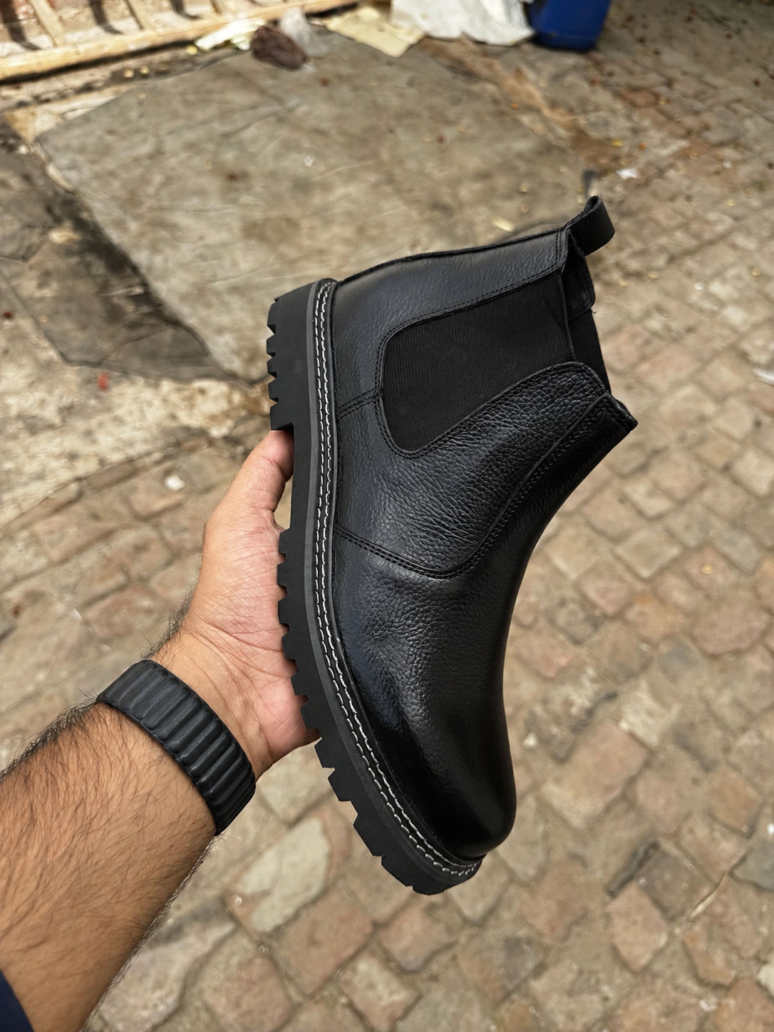 8019-Black Mild Chelsea Boots