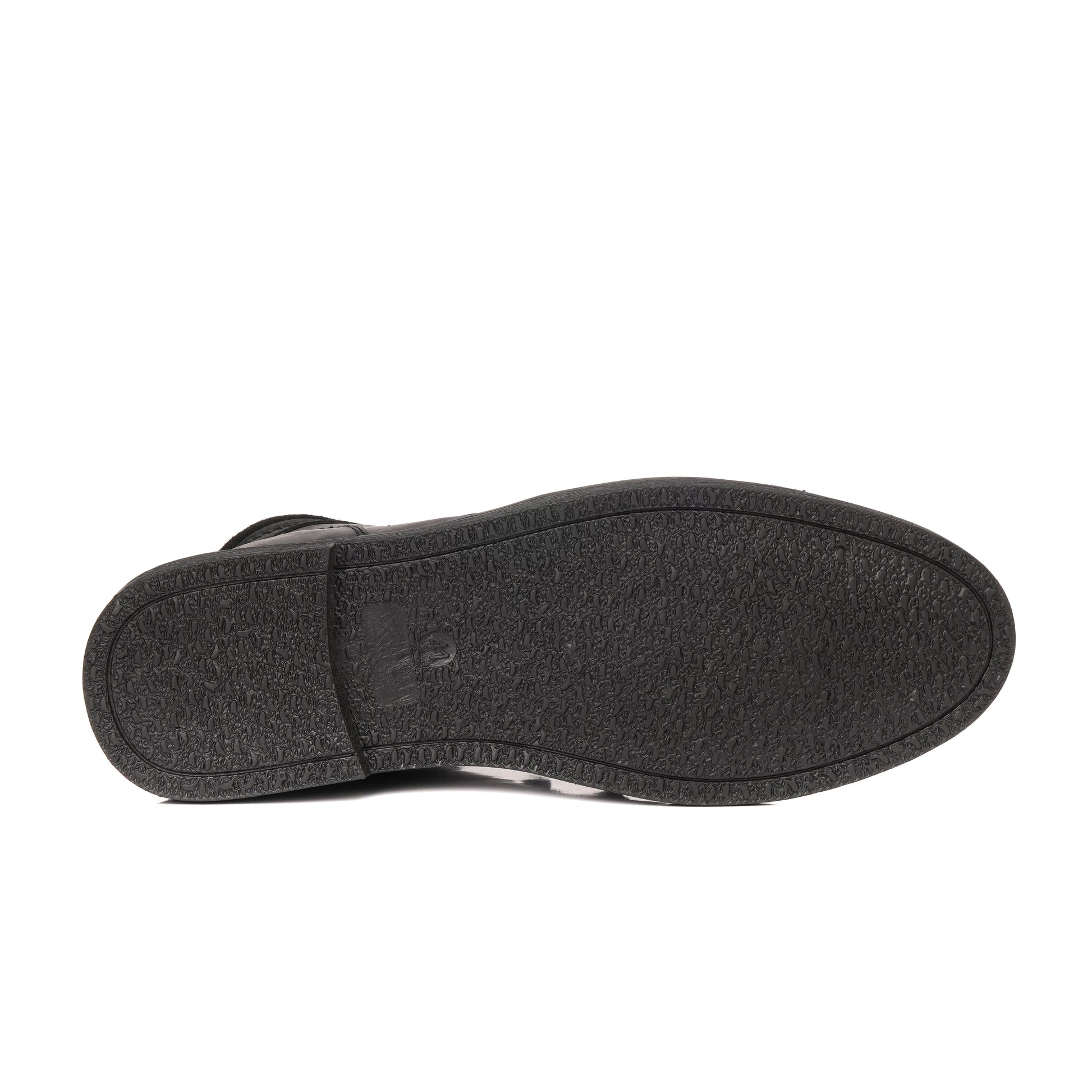 BT-03 Black Ankle Boots in Oily Cow Leather - DeVogue