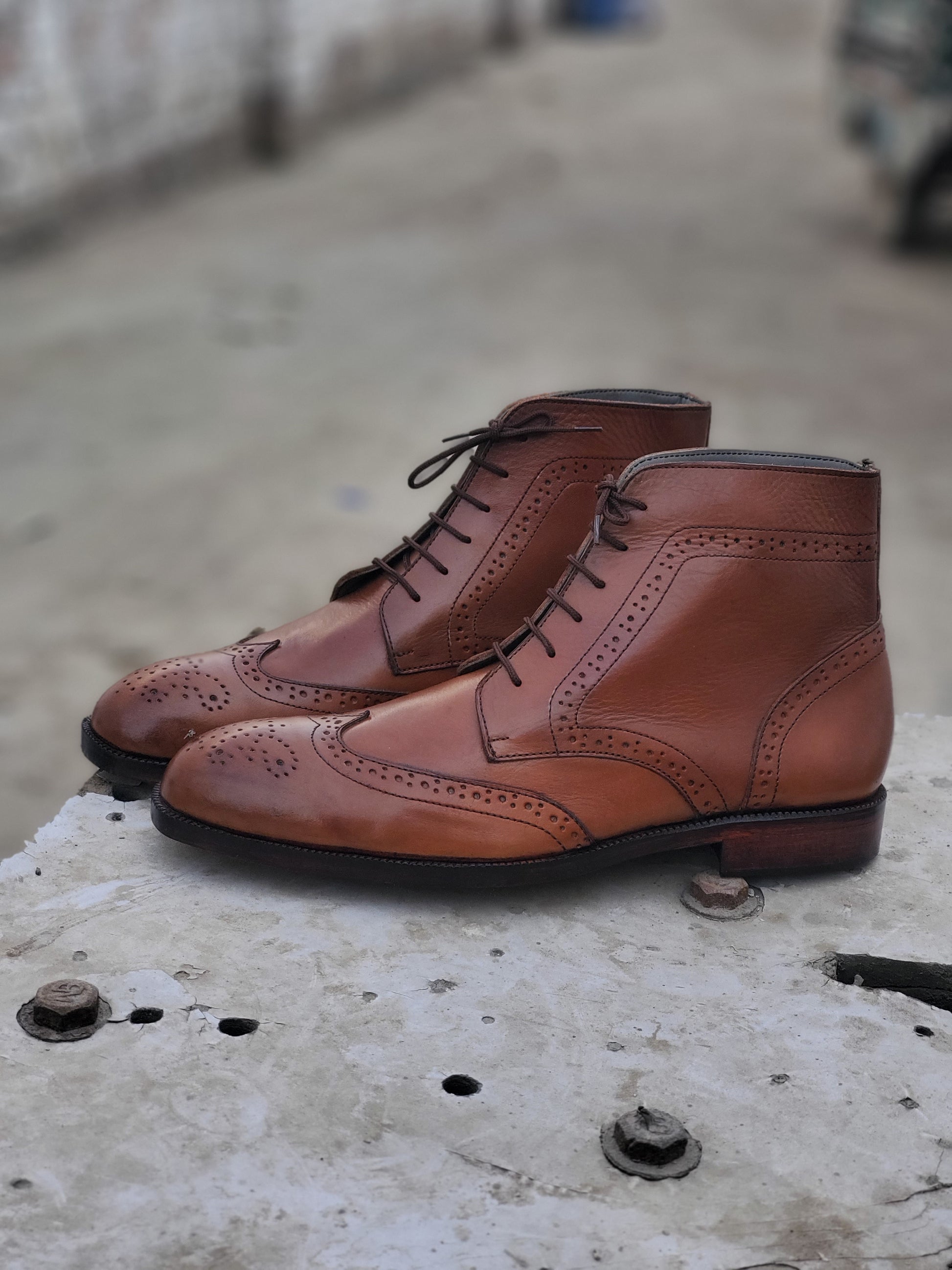 Royal High Ankle Brogue Laces Shoe - DeVogue