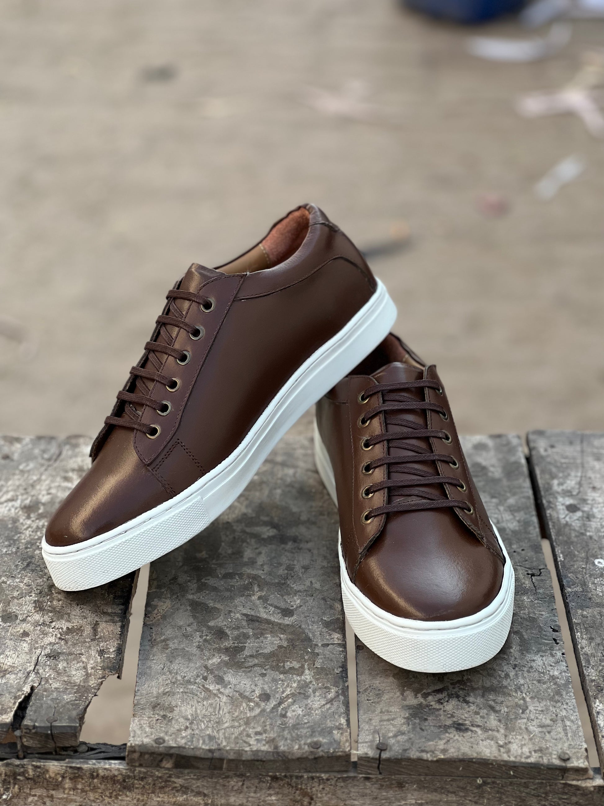 SK BRN Leather Casual Sneaker with Rubber Sole DeVogue