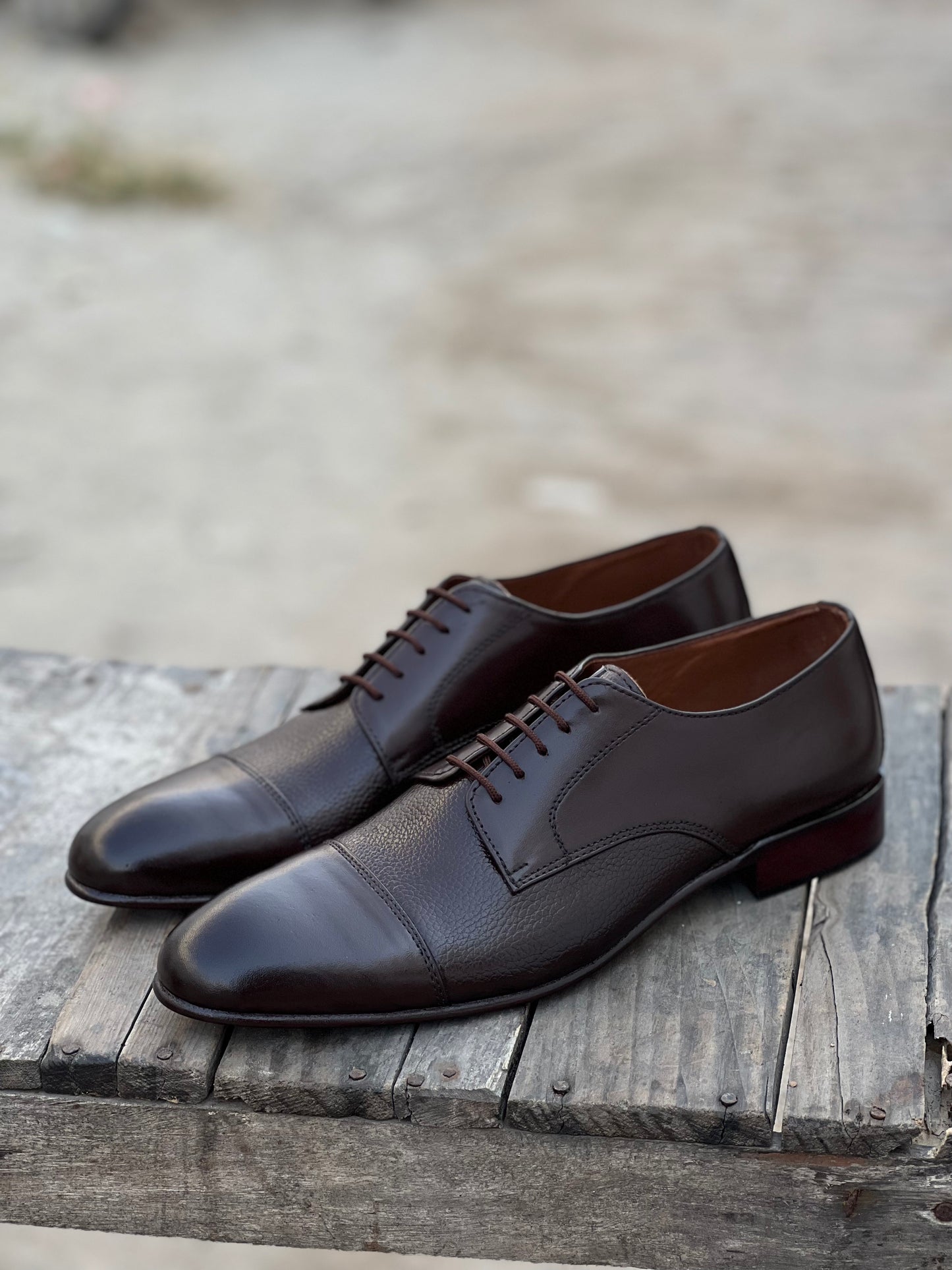 Royal Brown Mild Oxford - DeVogue
